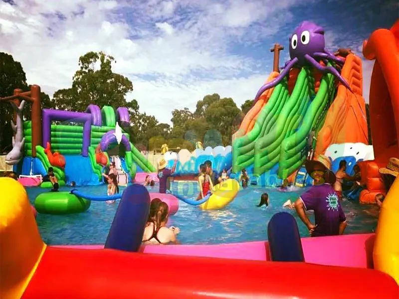 2019 nouveaux enfants amusants plus grand parc aquatique gonflable de glissière d'eau gonflable à v