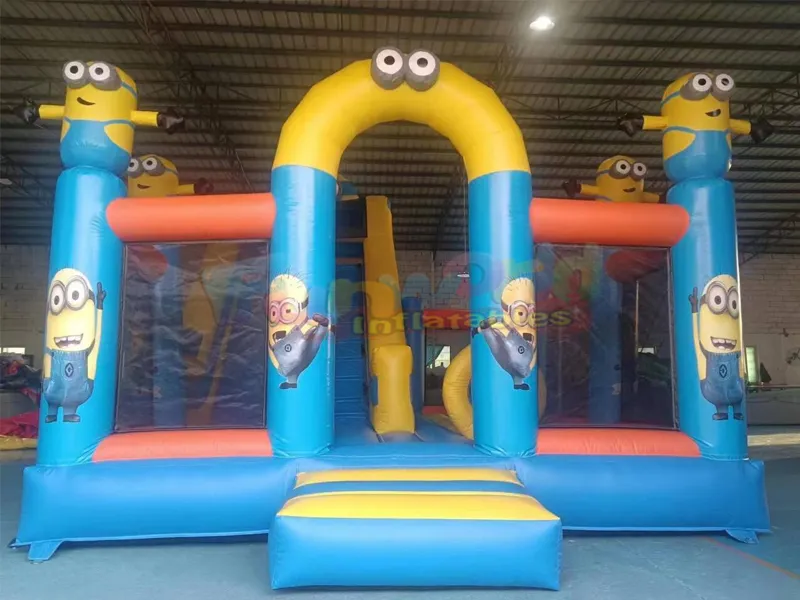 Parc combiné gonflable commercial de minion de glissière de maison de rebond gonflable d'enfants de