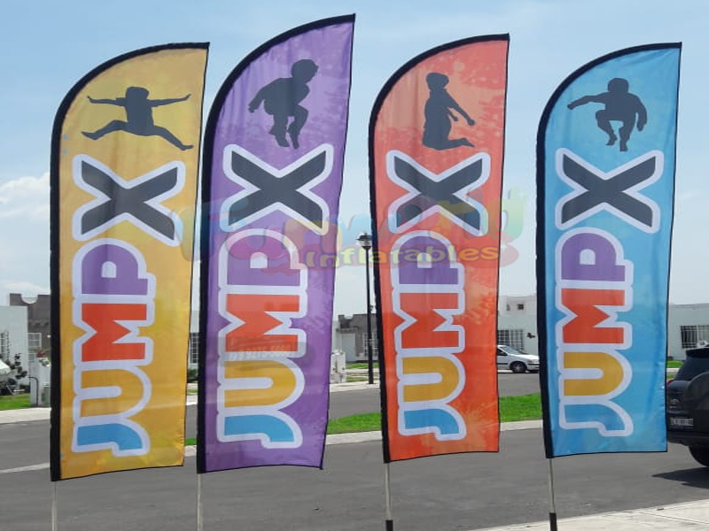 L'entreprise promotionnelle extérieure commerciale signe des supports de drapeau et de bannière de