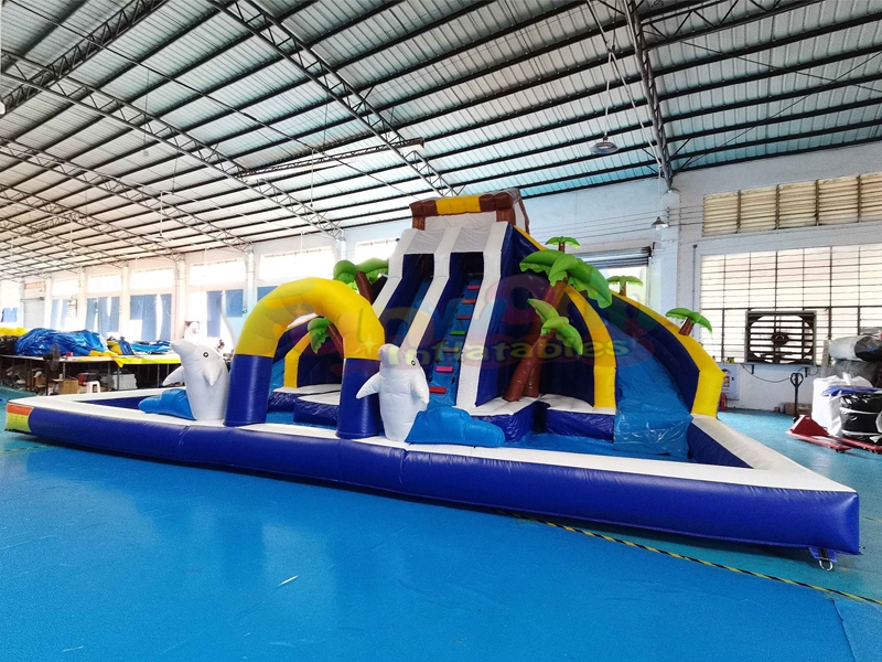 Scivolo gonfiabile commerciale per feste all'aperto con parco acquatico gonfiabile con delfini in p