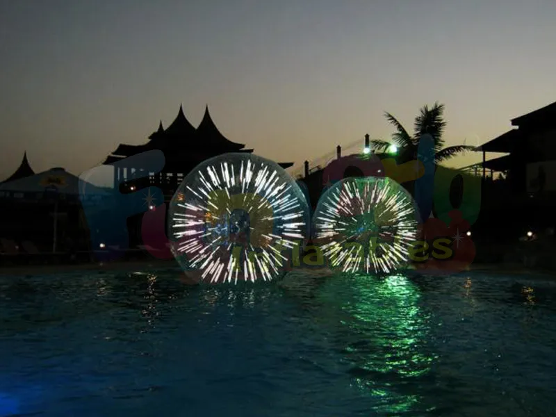 Boule de zorb gonflable du parti LED de vente chaude avec le ballon d'éclairage pour des enfants