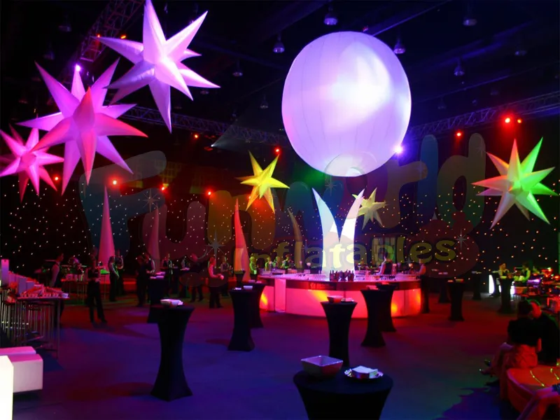Diverses formes de décoration allumant la publicité de flèche torsadée gonflable pour la fête