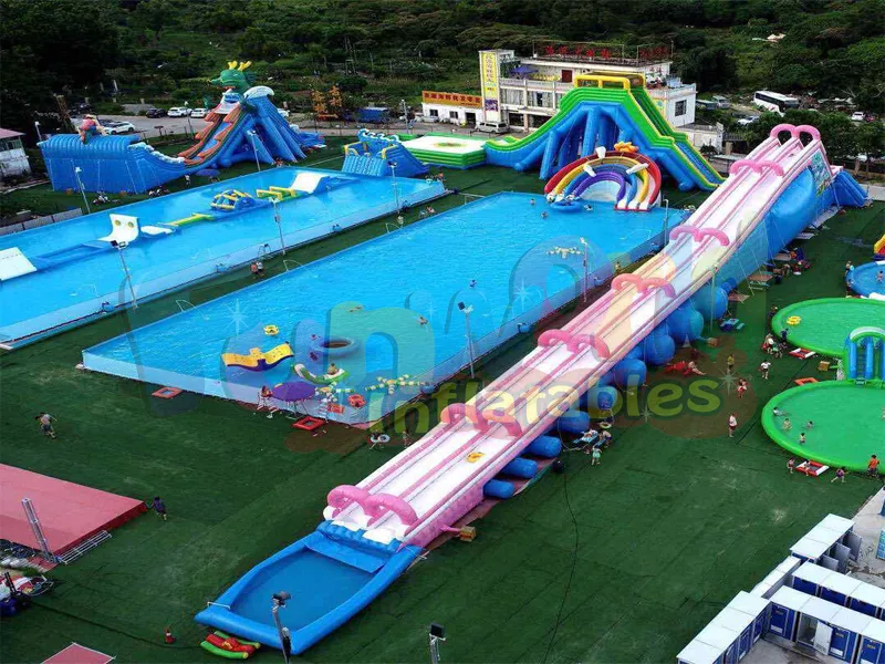 Giant inflatable water park floating obstacle courses inflatable island