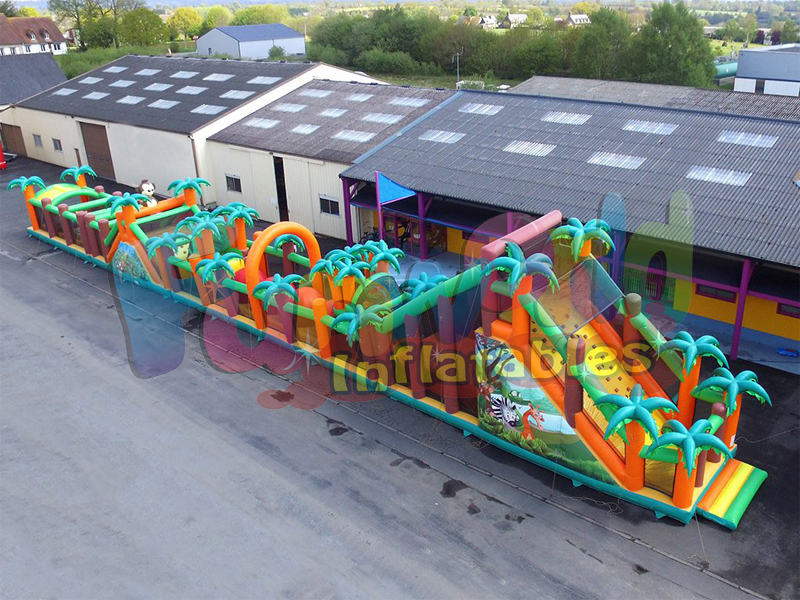 New jungle adventure run bounce house obstacle course for sale jungle inflatable obstacle course