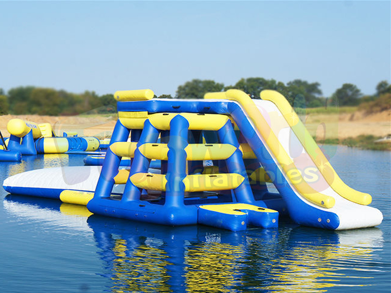 2018 China inflatable jump paltform with jumping bag inflatable power tower launch